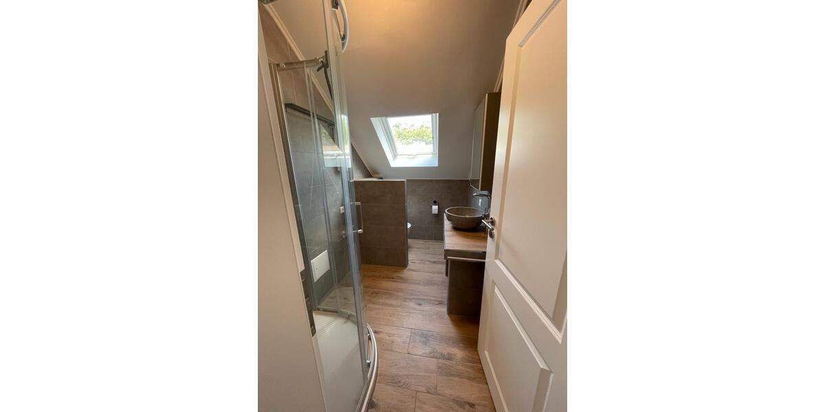 Dachgeschoßwohnung Solingen Mitte - 3 Zimmer, 58 m&sup2;, 840&euro; | Angebot:26302915