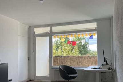 Wohnung zum Kaufen in Monheim am Rhein 224.000 € 80 m² 3 zimmer