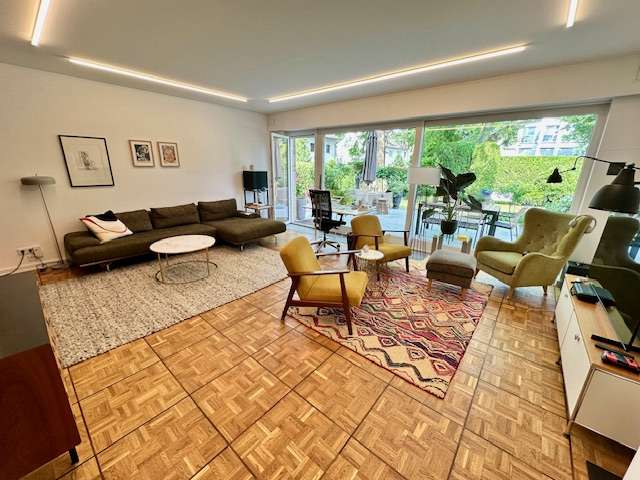 Haus zum Mieten in Köln 1.800 € 155 m²