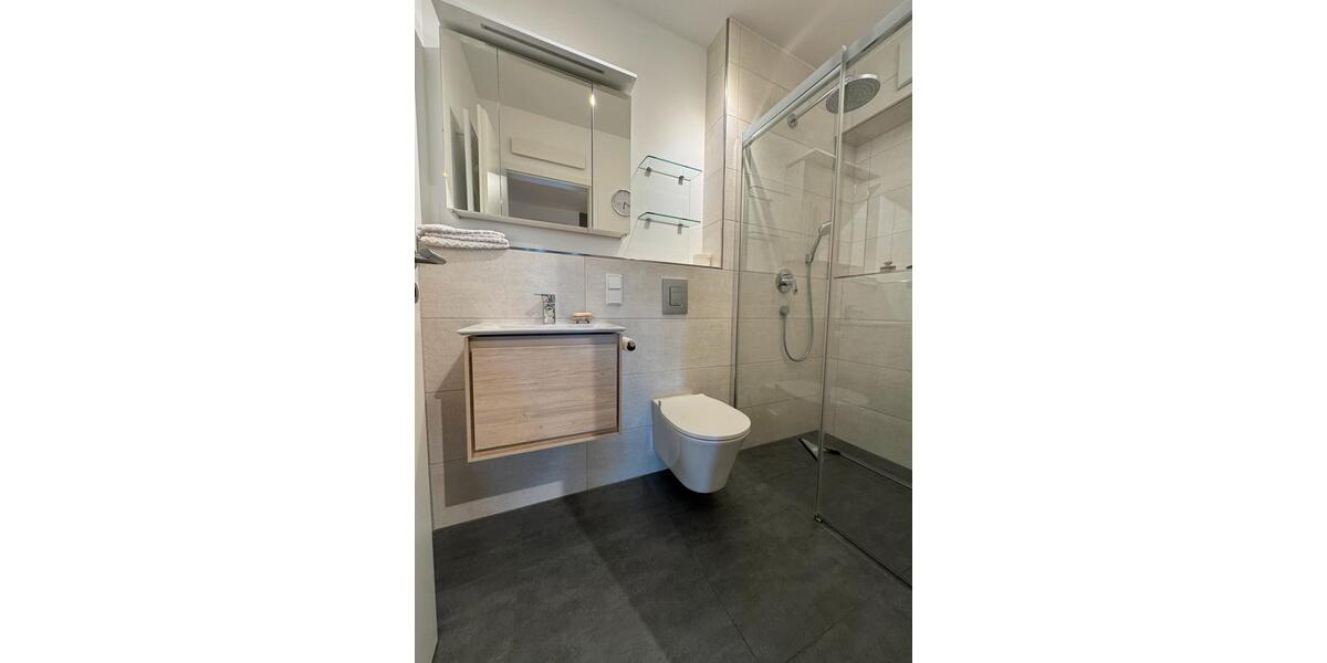 Etagenwohnung Köln Rodenkirchen - 3 Zimmer, 92 m&sup2;, 655.000&euro; | Angebot:26368861