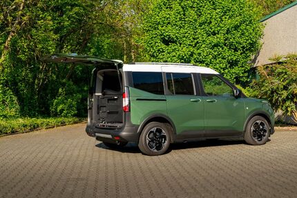 Ford Tourneo Courier 5.032 km 35.500 &euro; Hilden 40721