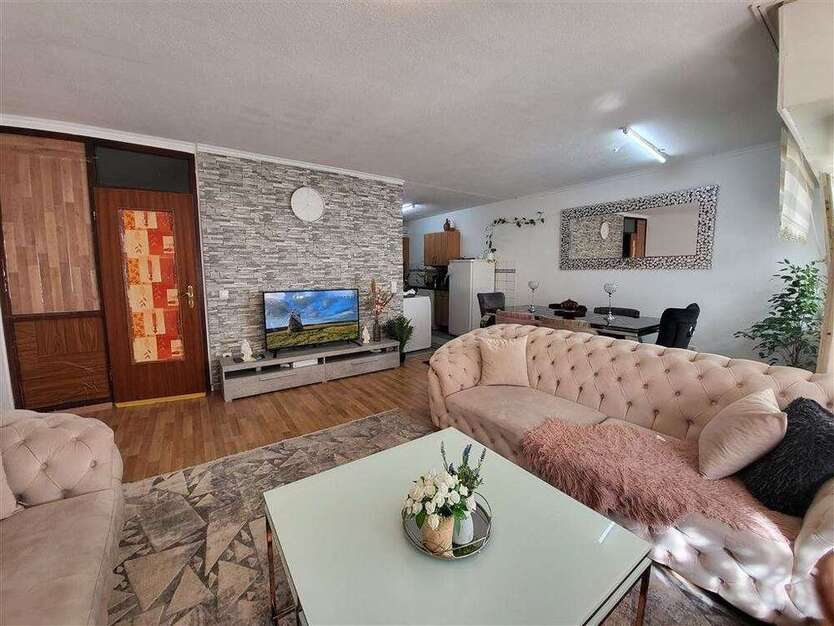 Wohnung zum Kaufen in Bergisch Gladbach 189.000 € 88 m²