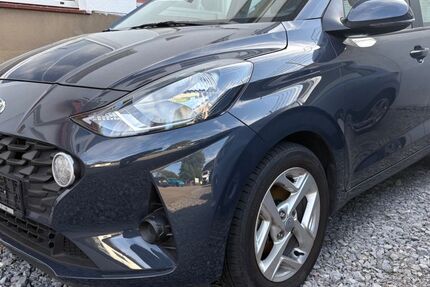 Hyundai i10 22.653 km 13.780 &euro; Solingen 42653