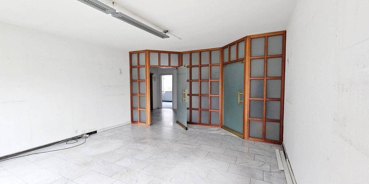 Gewerbeobjekt Solingen Ohligs-Aufderhöhe - 1 Zimmer, 246 m&sup2;, 2.214&euro; | Angebot:26807298