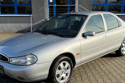 Ford Mondeo 148.078 km 2.950 € Monheim am Rhein 40789