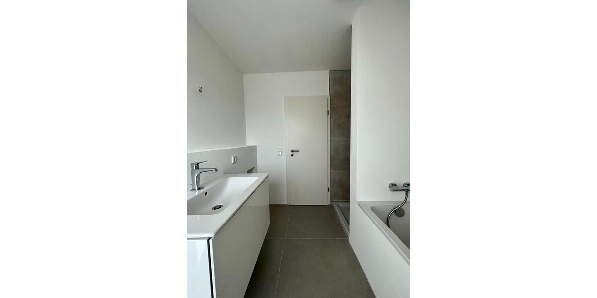 Dachgeschoßwohnung Frechen - 2 Zimmer, 72 m&sup2;, 329.000&euro; | Angebot:26924414