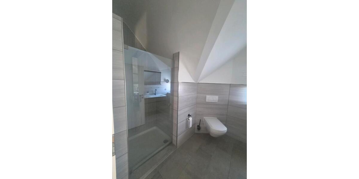 Einfamilienhaus Hennef (Sieg) - 5 Zimmer, 125 m&sup2;, 685.000&euro; | Angebot:26061061