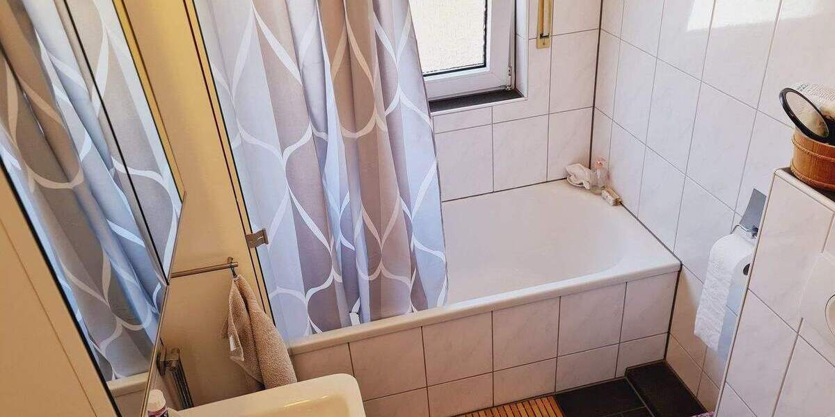 Etagenwohnung Köln / Weiden Weiden - 2 Zimmer, 57 m&sup2;, 269.000&euro; | Angebot:25472455