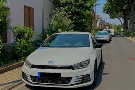 VW Scirocco 196.000 km 9.000 &euro; Sankt Augustin 53757
