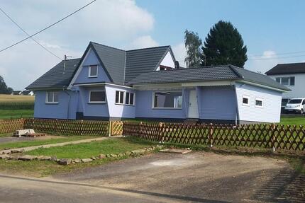 Freistehendes Einfamilienhaus in ländlicher Lage zu vermieten 6 zimmer