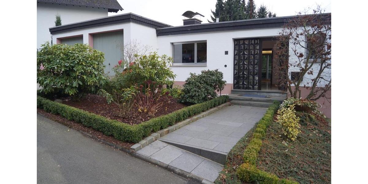 Doppelhaushälfte Lohmar - 4 Zimmer, 143 m&sup2;, 369.000&euro; | Angebot:25989200