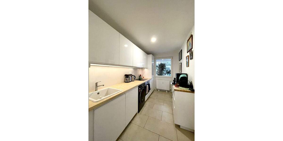 Etagenwohnung Köln Deutz - 3 Zimmer, 80 m&sup2;, 429.000&euro; | Angebot:25708384