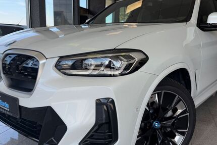BMW iX3 24.520 km 51.880 € Golzheim 52399