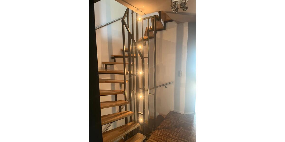 Doppelhaushälfte Hennef (Sieg) - 5 Zimmer, 130 m&sup2;, 1.800&euro; | Angebot:27614844