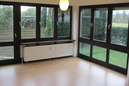 * Frisch renovierte 2 Zi. in Oberkassel mit EBK und TG-Stellplatz 2 zimmer