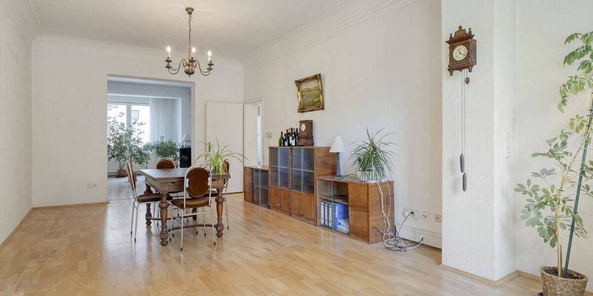 Reihenmittelhaus Köln Klettenberg - 7 Zimmer, 177 m&sup2;, 1.195.000&euro; | Angebot:26798743