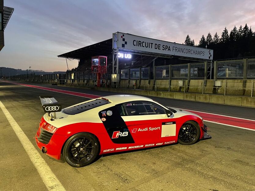 Audi R8 10.000 km 48.000 € Nörvenich 52388