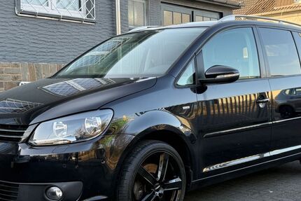 VW Touran 233.000 km 5.500 &euro; Bergisch Gladbach 51469