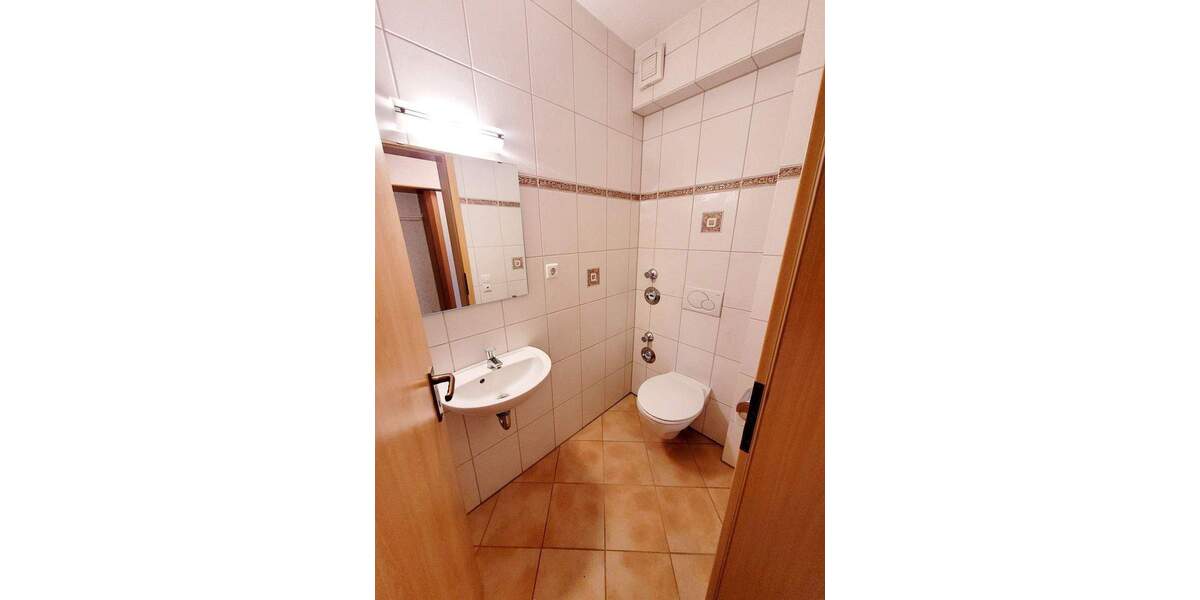 Etagenwohnung Kerpen - 3 Zimmer, 125 m&sup2;, 1.400&euro; | Angebot:25610193