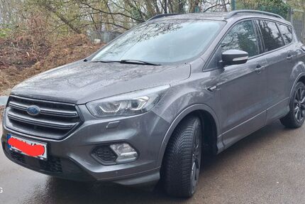 Ford Kuga 105.000 km 10.000 &euro; Solingen 42719