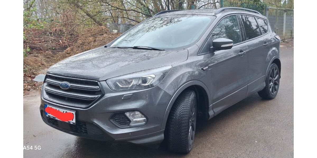 Ford Kuga 105.000 km 10.000 &euro; Solingen 42719