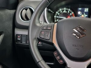 Suzuki Vitara 1.4 Mild-Hybrid Comfort Navi Android Apple 6.070 km 22.870 &euro; HAAN 42781