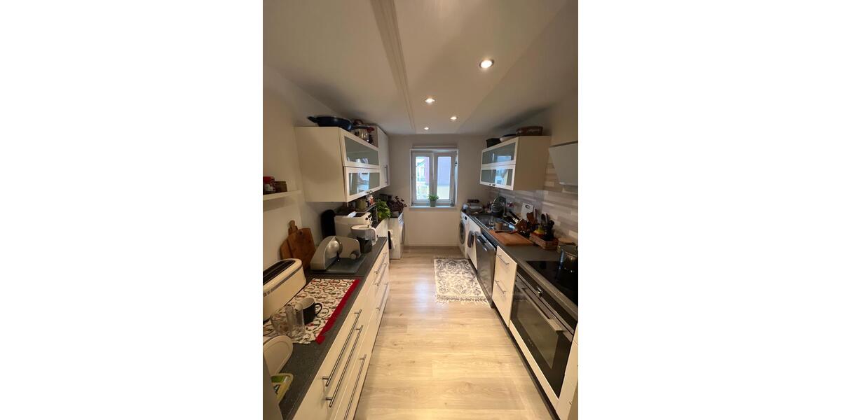 Etagenwohnung Köln Nippes - 3 Zimmer, 98 m&sup2;, 365.000&euro; | Angebot:26765894