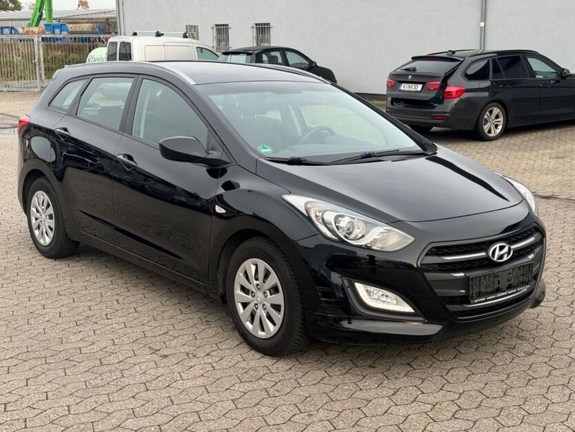 Hyundai i30 202.980 km 4.950 € Bornheim 53332