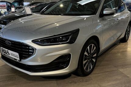 Ford Focus 7.400 km 25.400 &euro; Köln 50769