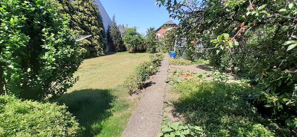 Grundstück zu verkaufen in Köln 280.000 € 329 m² zimmer