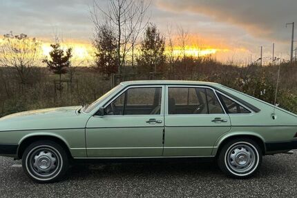 Audi 100