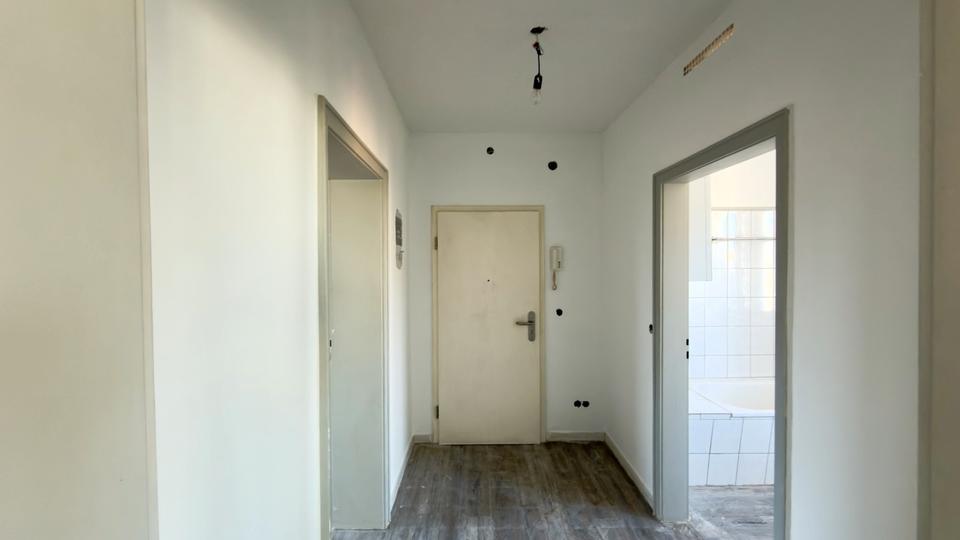 Etagenwohnung Solingen - 2 Zimmer, 55 m&sup2;, 710&euro; | Angebot:26312917