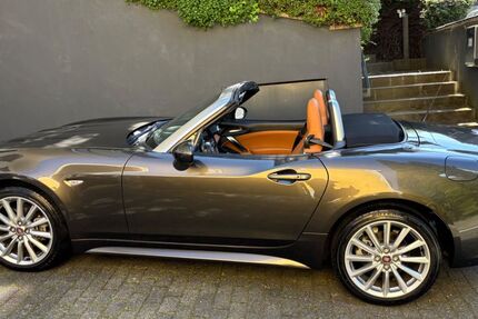 Fiat 124 Spider 21.395 km 19.500 &euro; Bonn 53177