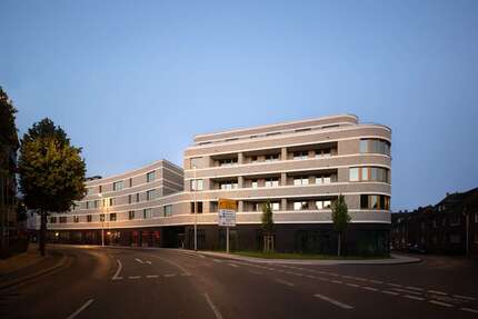 Wohnung zum Mieten in Grevenbroich 1.489,63 € 119.17 m² 4 zimmer