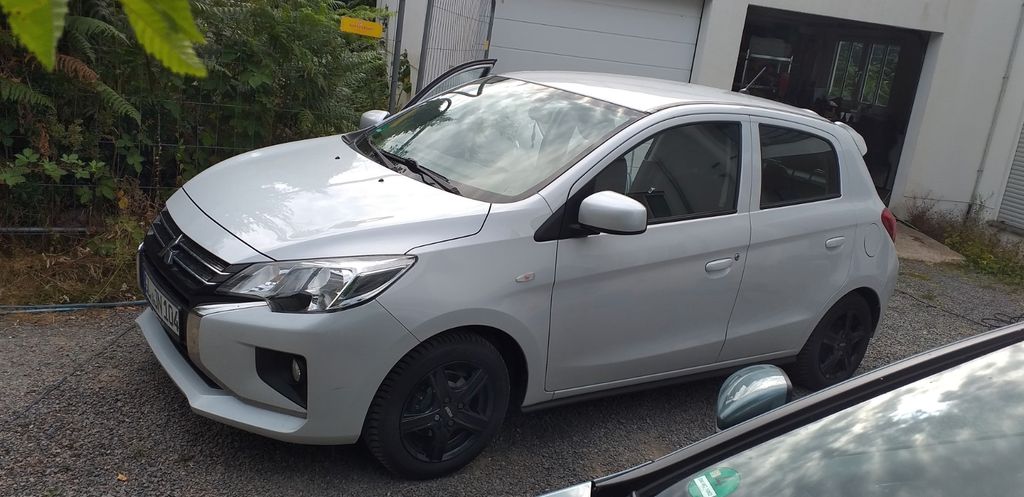Mitsubishi Space Star 88.900 km 7.900 &euro; Rösrath 51503