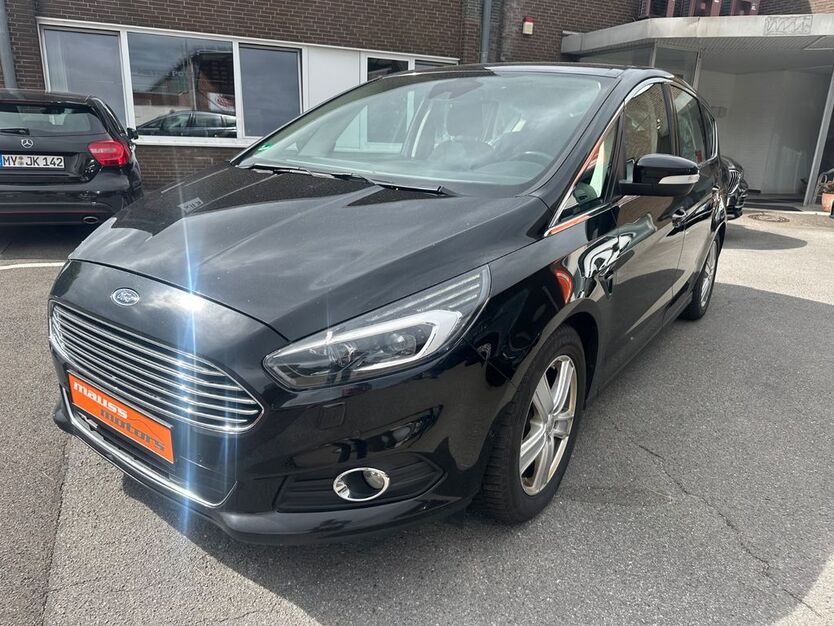 Ford S-Max 284.600 km 12.880 € Düsseldorf 40549