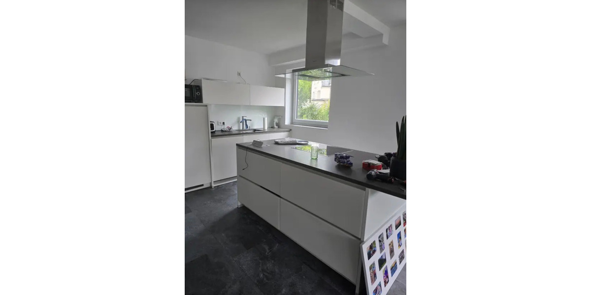 3 Zimmer Rheinblick Wohnung in Köln Marienburg 3 zimmer