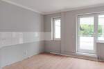 Düsseldorf-Flingern-Süd, Engelbertstraße - Komplett sanierte 2-Zimmer-Wohnung mit großer Sonnenterrasse zeitnah zu mieten !!