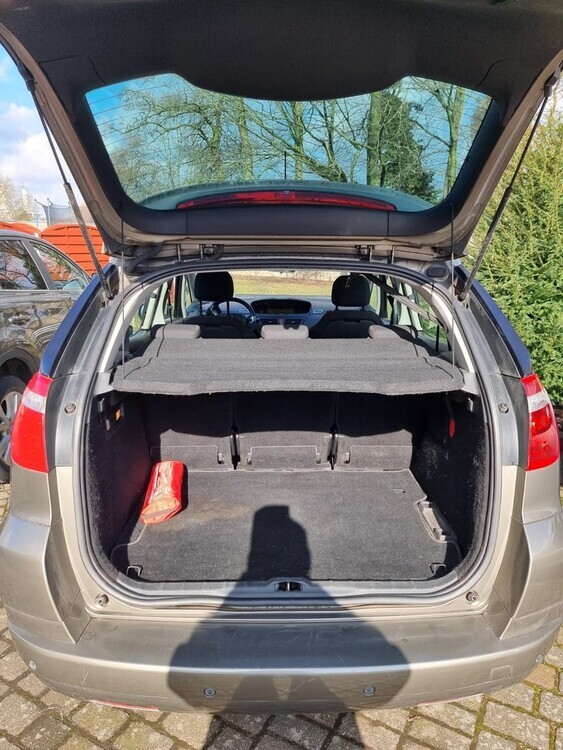 Citroen C4 Picasso 149.000 km 3.800 € Grevenbroich 41515