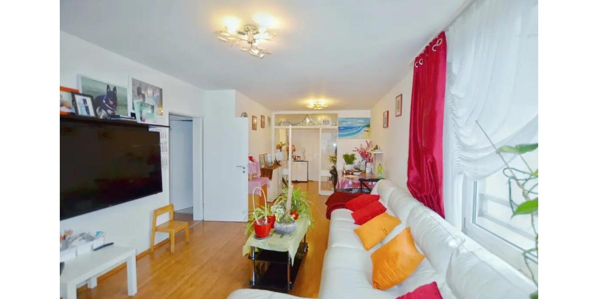 energetisch sanierte 3 ZKB-Whg. im 2.OG, frei ab 01.03.2026 3 zimmer