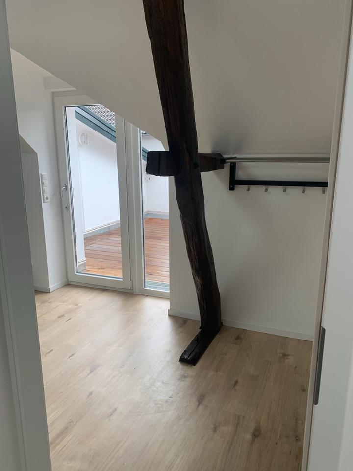 Dachgeschosswohnung in Wissersheim zimmer