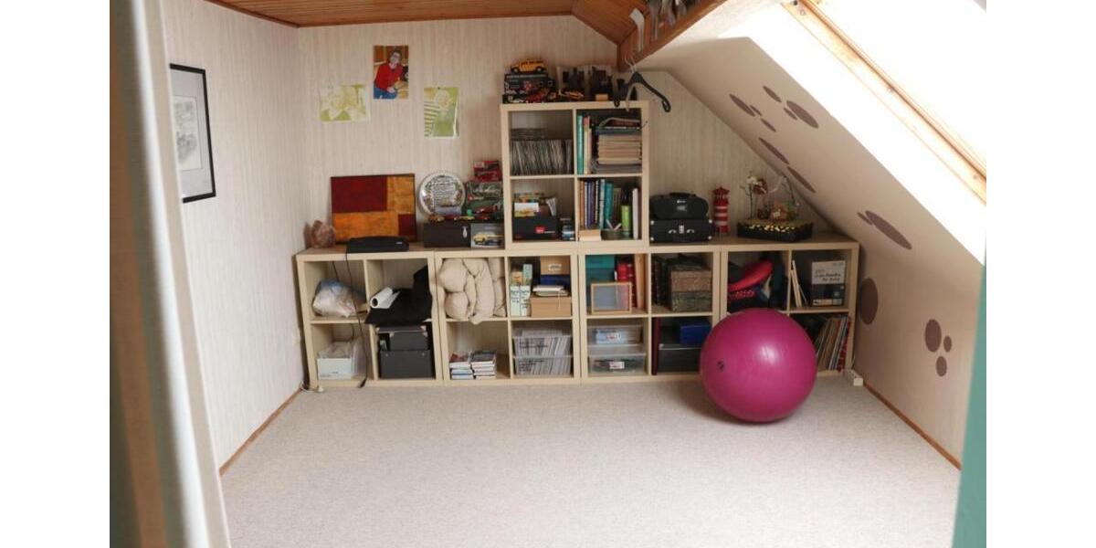 Reihenhaus Köln Heimersdorf - 9 Zimmer, 189 m&sup2;, 595.000&euro; | Angebot:25171438