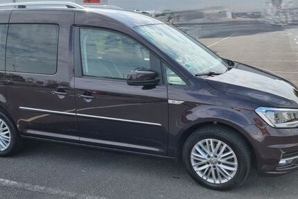 VW Caddy 171.000 km 16.299 &euro; Köln 51069