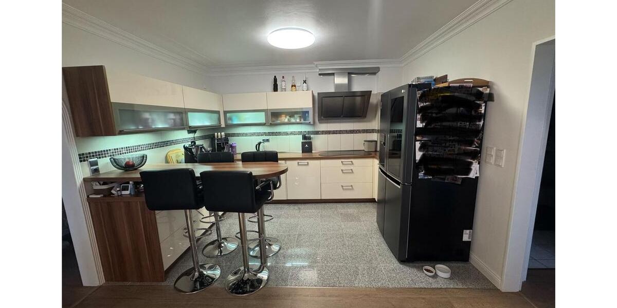 Etagenwohnung Hennef (Sieg) - 3 Zimmer, 75 m&sup2;, 280.000&euro; | Angebot:24307622