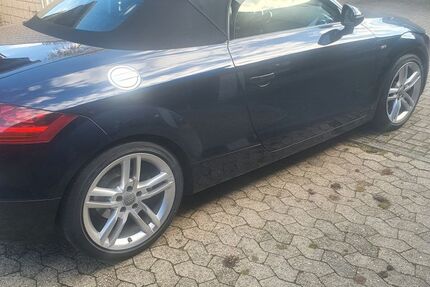 Audi TT 137.000 km 11.050 € Hilden 40723