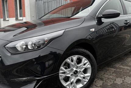 Kia ceed Sportswagon 8.900 km 23.950 € Bedburg 50181