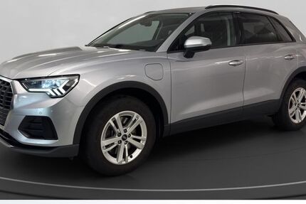 Audi Q3 74.017 km 23.490 &euro; Bonn 53119