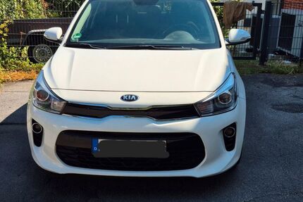 Kia Rio 94.000 km 8.499 &euro; Solingen 42659