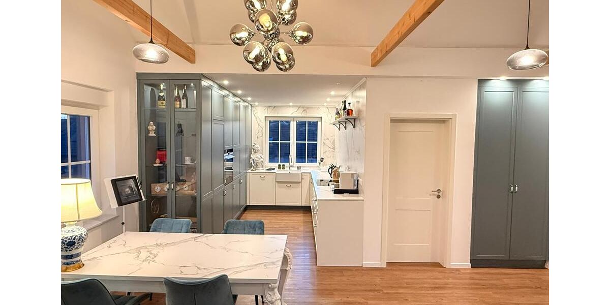 Exklusive, vollmöblierte Penthouse-Wohnung mit luxuriöser Ausstattung nahe Düsseldorf 3.5 zimmer