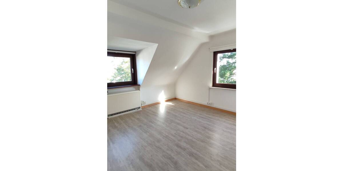 Etagenwohnung Hennef (Sieg) Hennef - 3 Zimmer, 42 m&sup2;, 490&euro; | Angebot:26257302